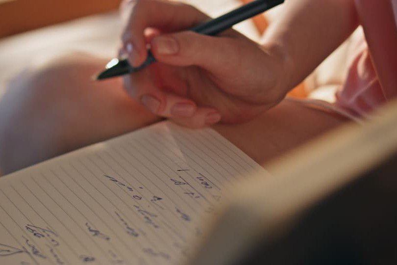 Come scrivere un podcast